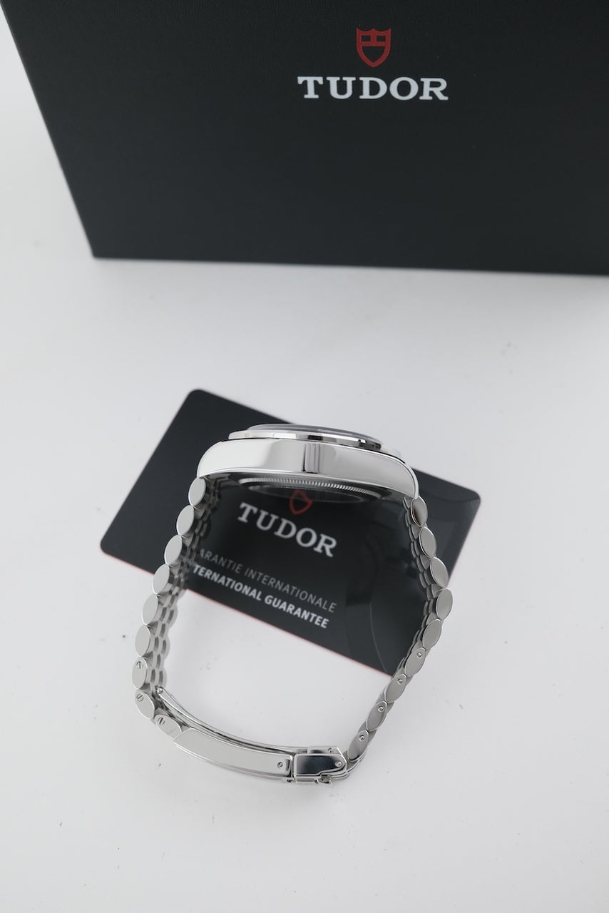 Tudor Black Bay Chrono 79360N - vue détaillée 6