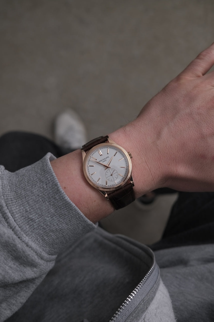 Patek Philippe Calatrava 6119R-001 - Detail view 9