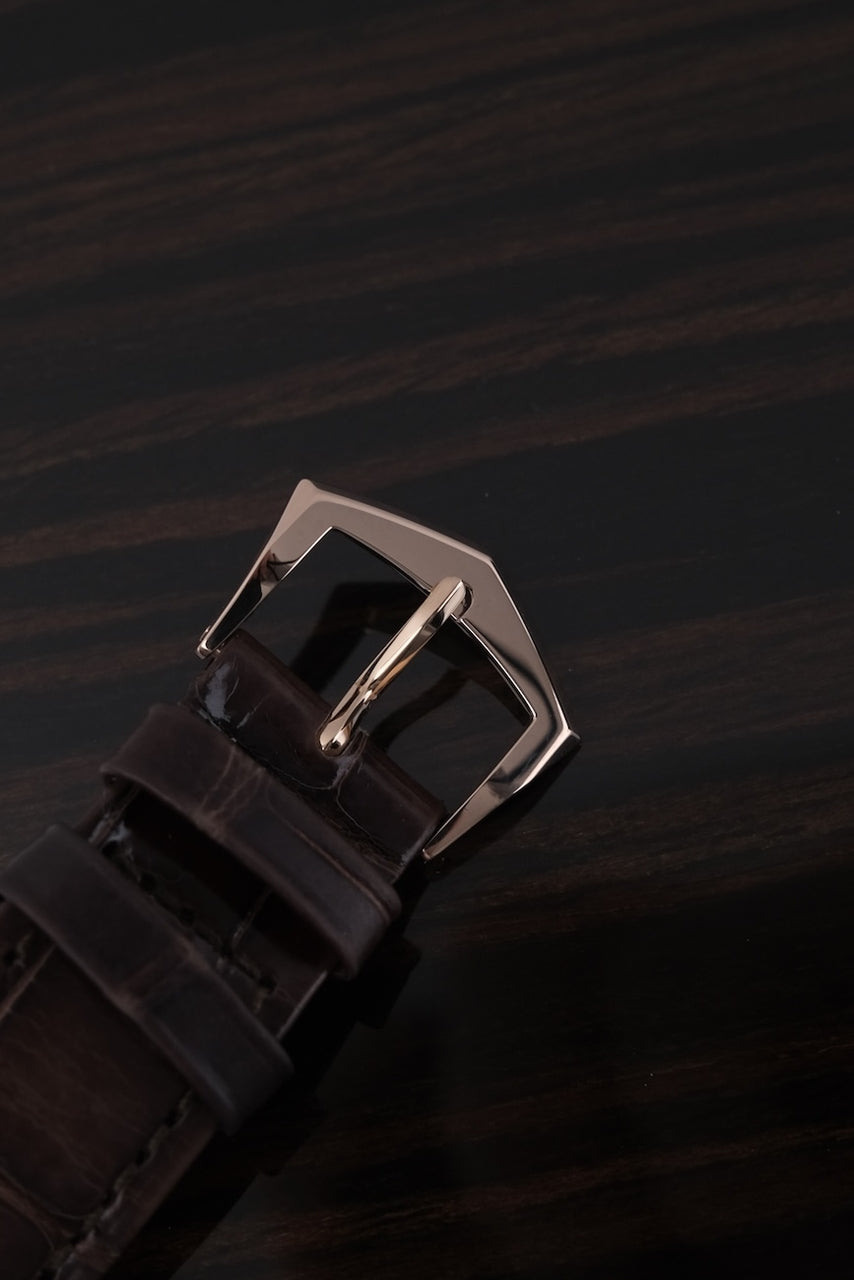 Patek Philippe Calatrava 6119R-001 - Detail view 7