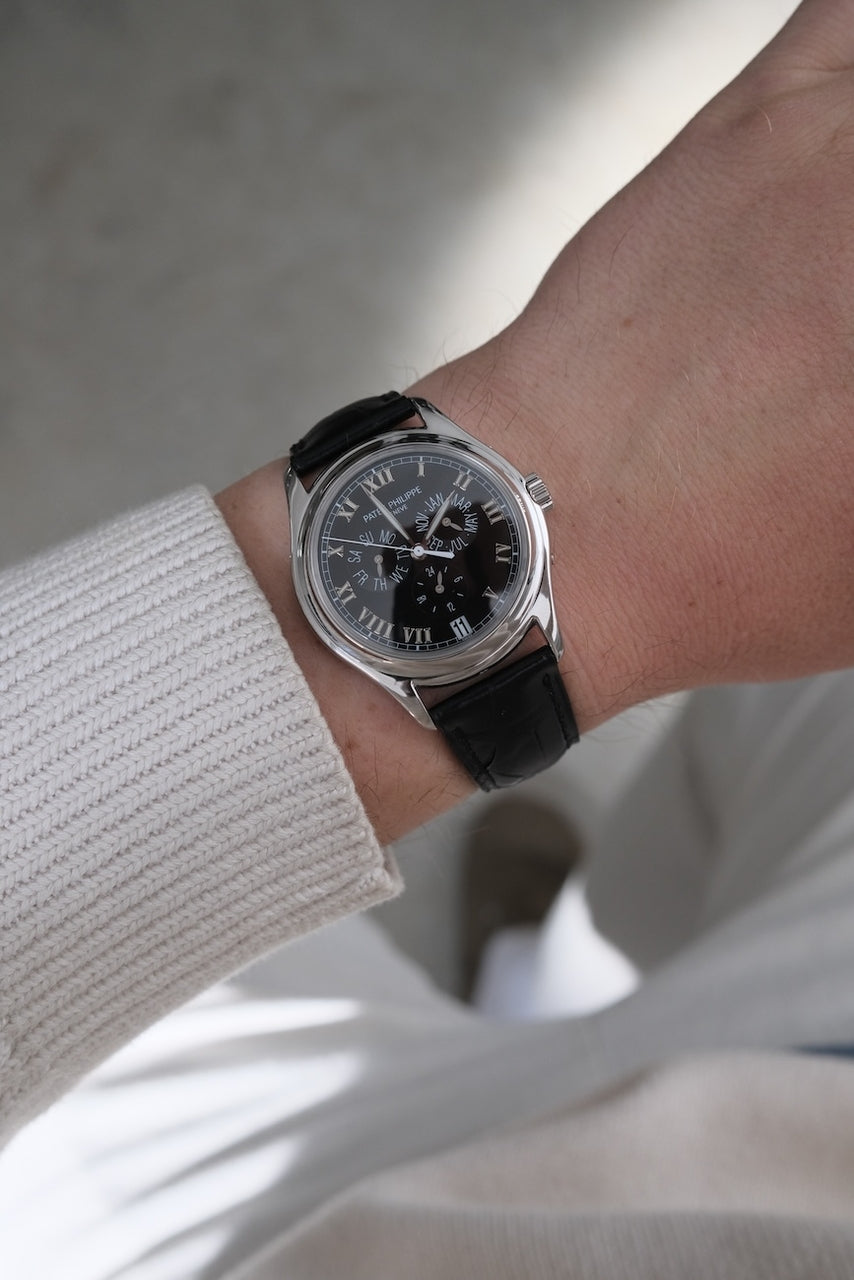 Patek Philippe Annual Calendar 5035P - detailed view 12