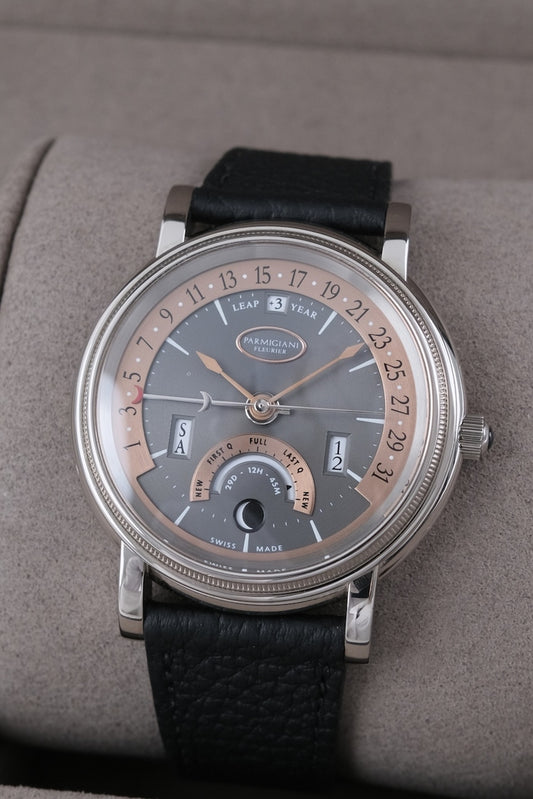 Parmigiani Fleurier Toric Perpetual Calendar PF000472 - Detailansicht 1