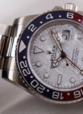 Bild in Galerie-Betrachter laden, Rolex GMT-Master II 126719BLRO - Detailansicht 2
