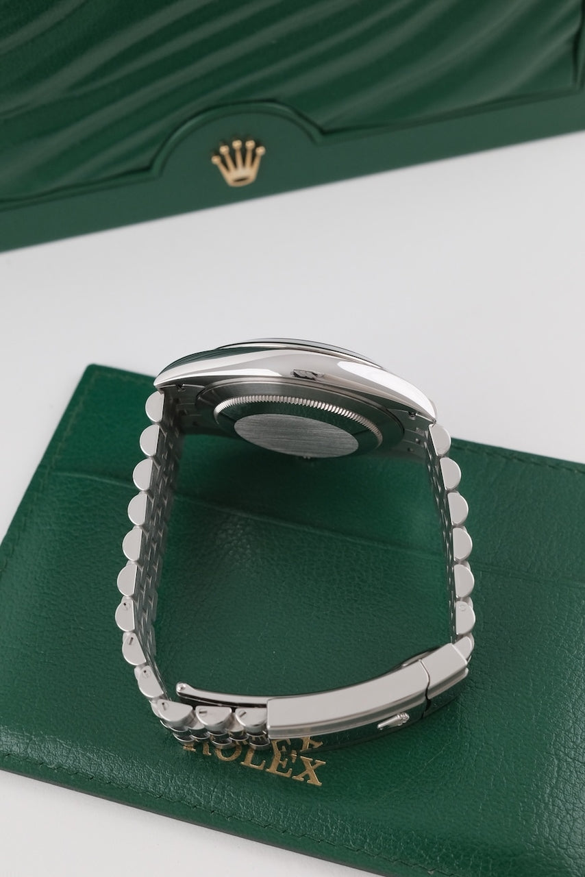 Rolex Datejust 41 126300 - detailed view 7