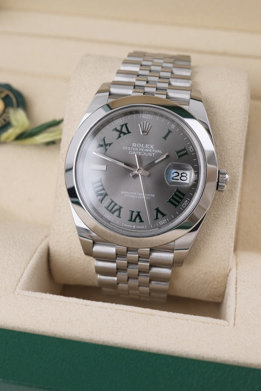 Rolex Datejust 41 126300 - Detailed view 2