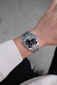 Załaduj obraz do przeglądarki galerii, Rolex Submariner No Date 124060 - Detailansicht 10
