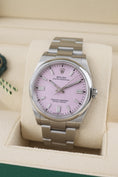 Carica l'immagine nel visualizzatore della galleria, Rolex Oyster Perpetual 36 126000 - Vista dettagliata 1
