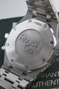 Carica l'immagine nel visualizzatore della galleria, Audemars Piguet Royal Oak Chronograph 26320ST.OO.1220ST.02 - Vista dettagliata 4
