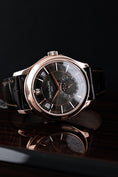 Bild in Galerie-Betrachter laden, Patek Philippe Annual Calendar 5205R-011 - Thumbnail
