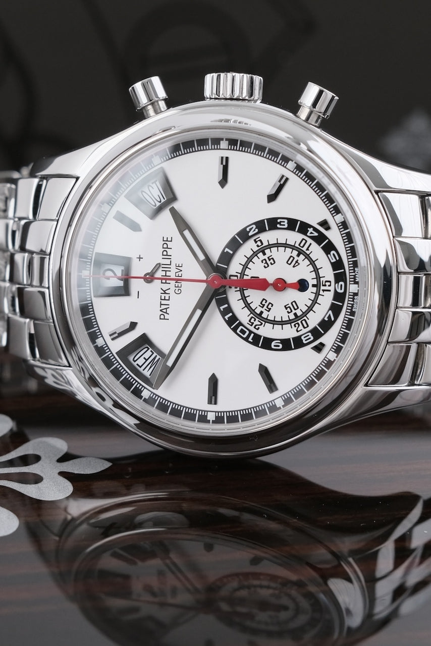 Patek Philippe Annual Calendar Chronograph 5960/1A-001 - Detailansicht 4