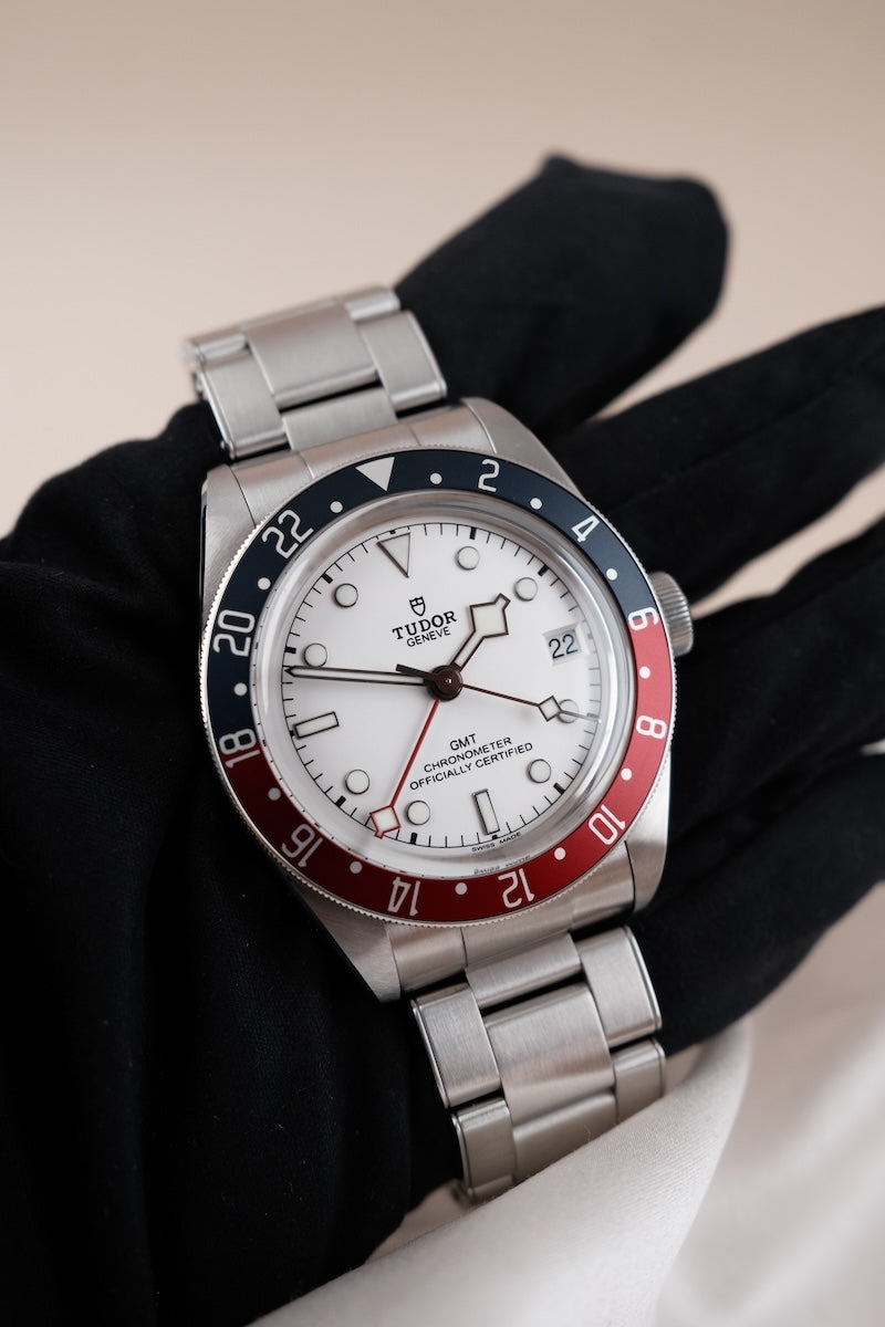 Tudor Black Bay GMT Opaline 79830RB - Detailansicht 1