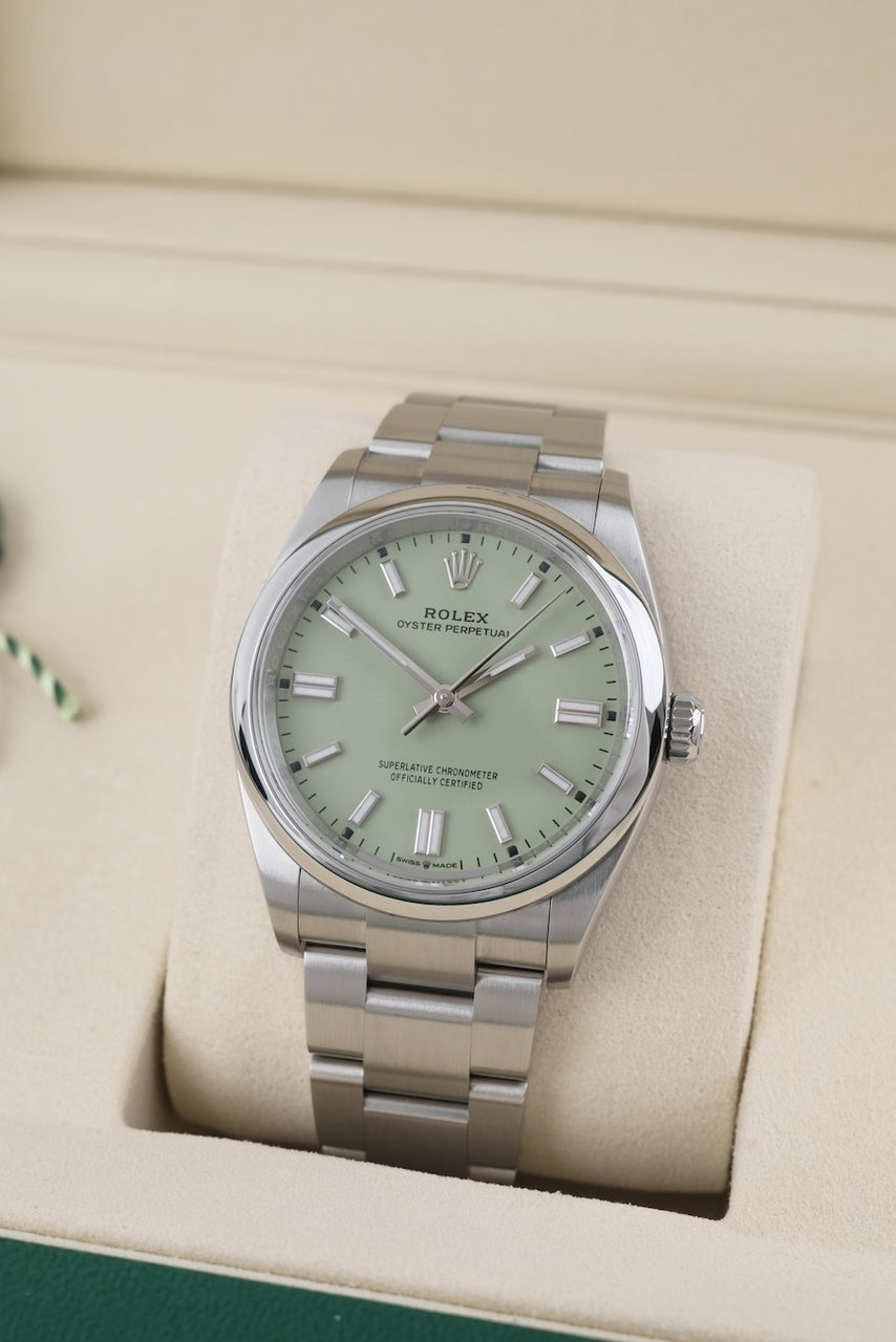 Rolex Oyster Perpetual 36 126000 - Detailansicht 1