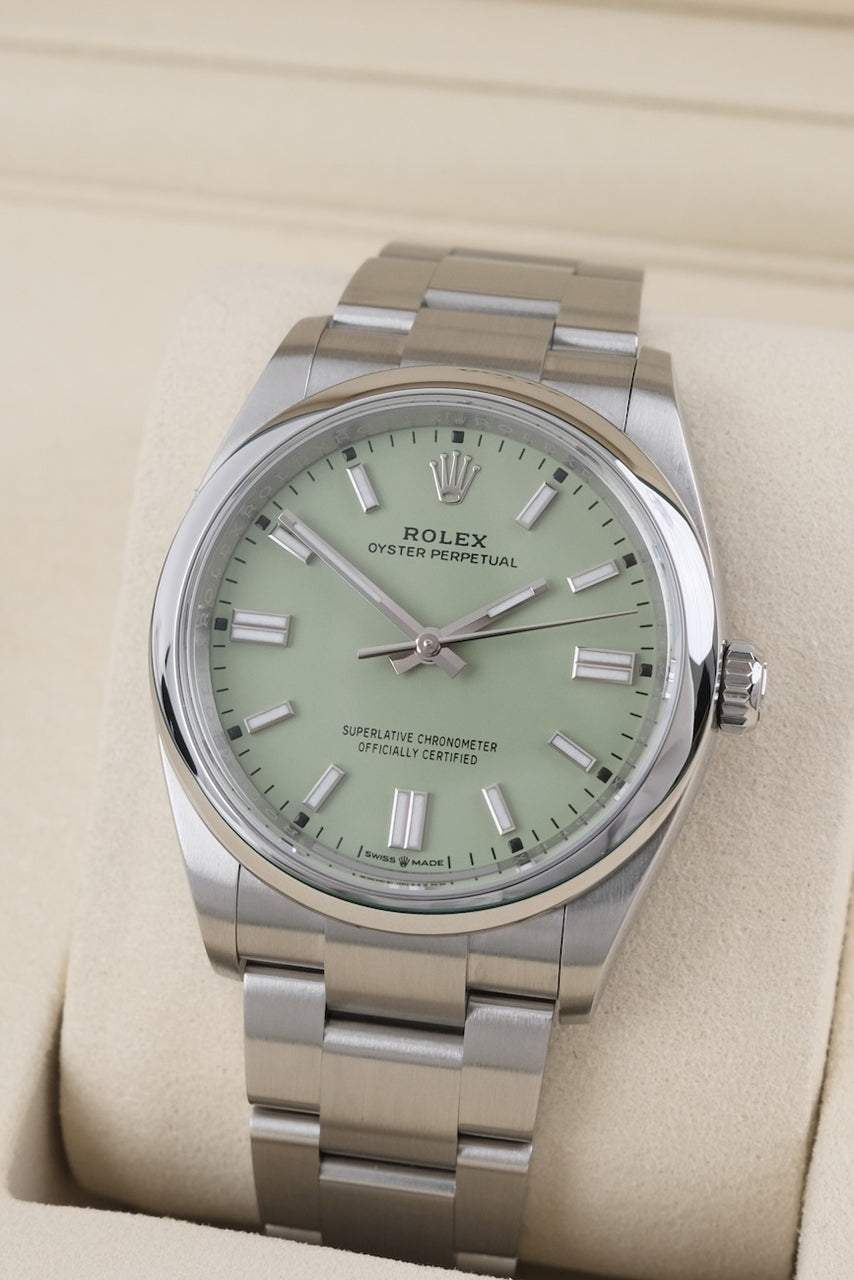 Rolex Oyster Perpetual 36 126000 - Detailansicht 2