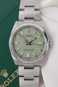 Bild in Galerie-Betrachter laden, Rolex Oyster Perpetual 36 126000 - Detailansicht 4

