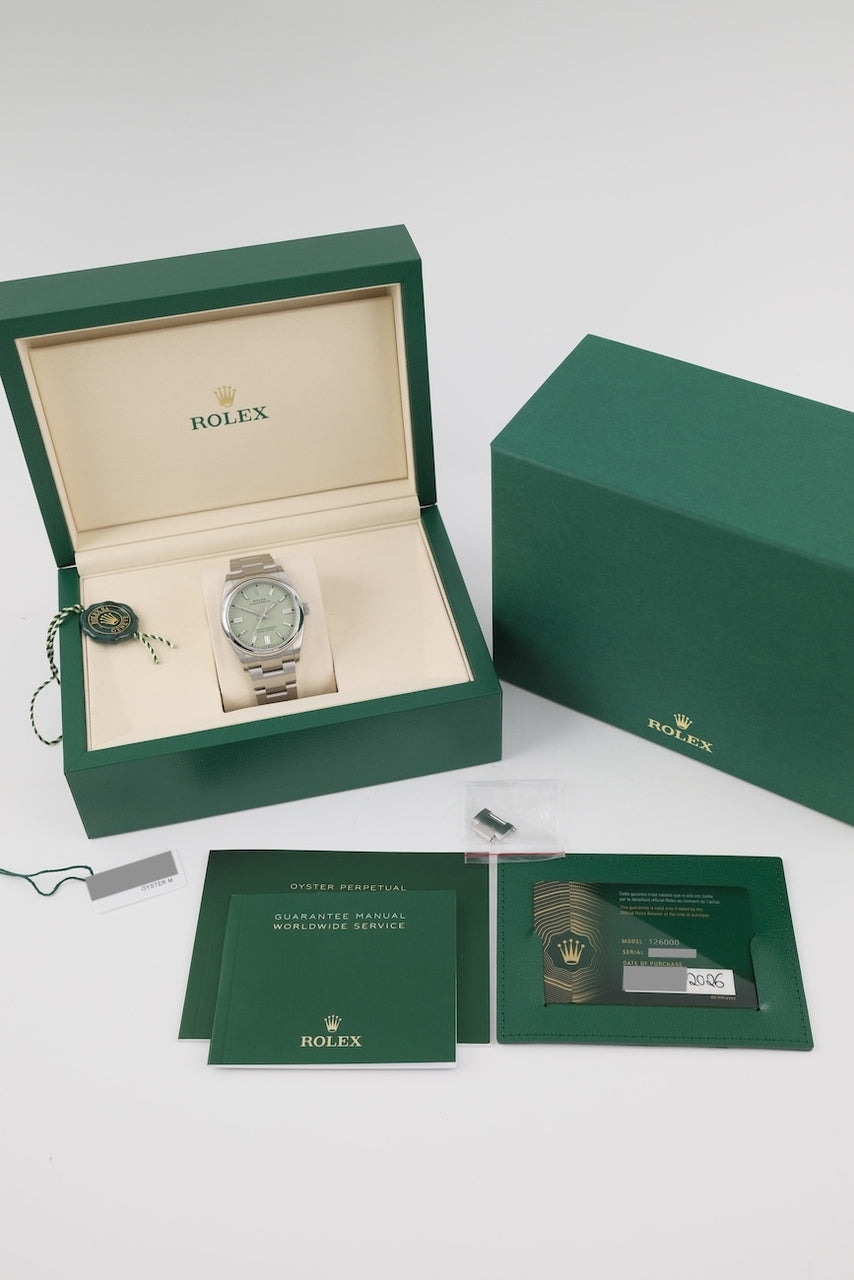 Rolex Oyster Perpetual 36 126000 - Papiere und oder Lieferumfang