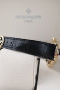 Cargar la imagen en la vista de la galería, Patek Philippe Calendario Perpetuo Cronógrafo 5270J-001 - Vista detallada 9
