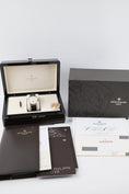 Cargar la imagen en la vista de la galería, Patek Philippe Calendario Perpetuo Cronógrafo 5270J-001 - Papeles y documentación
