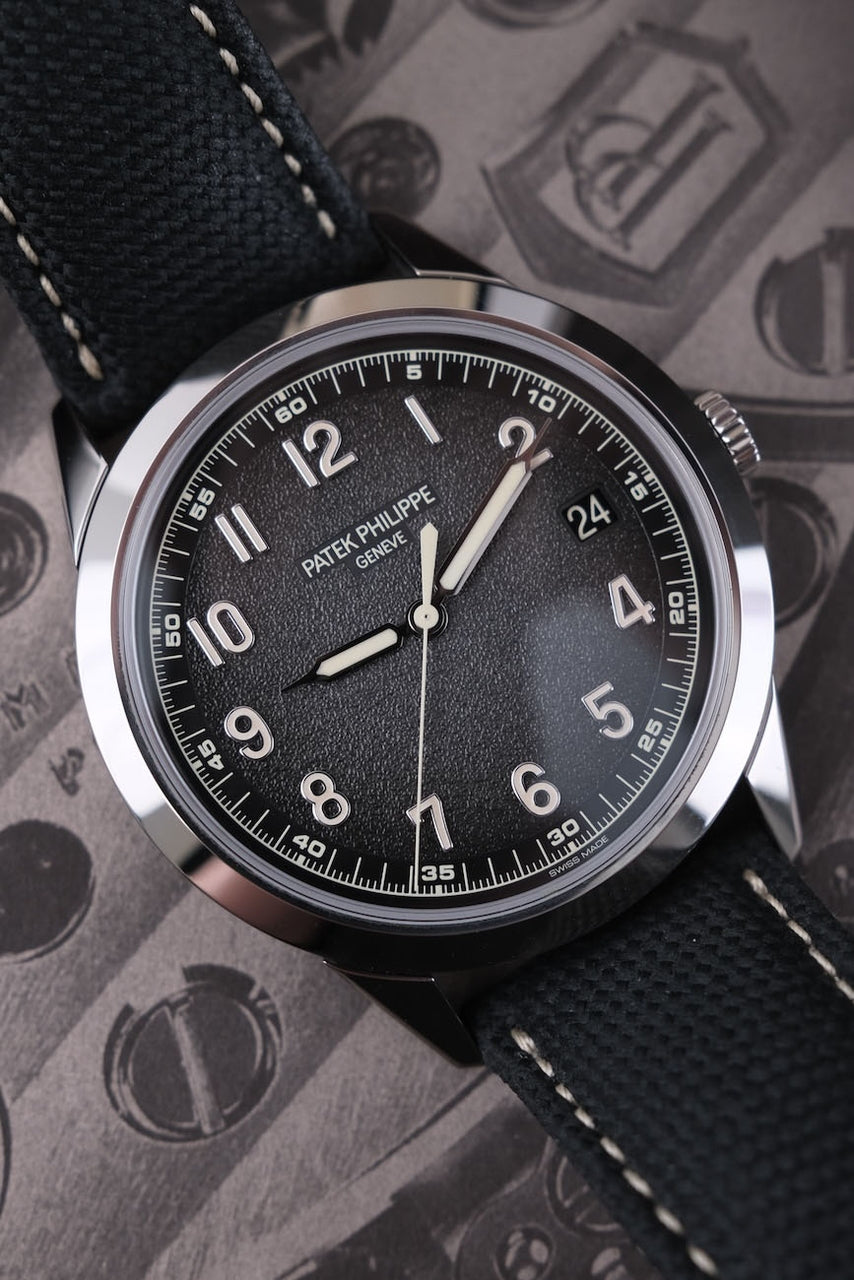 Patek Philippe Calatrava 5226G-001 - Detailansicht 1
