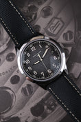 Bild in Galerie-Betrachter laden, Patek Philippe Calatrava 5226G-001 - Thumbnail
