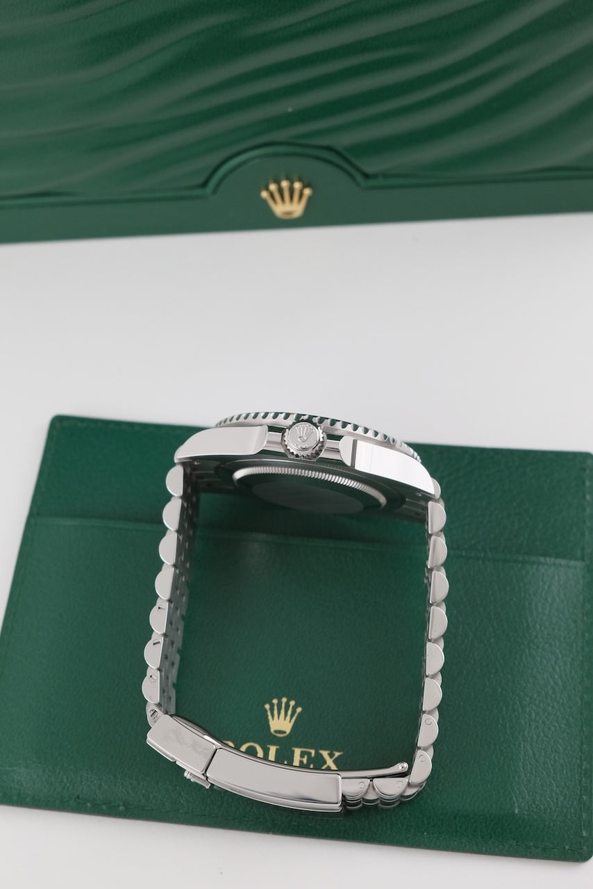 Rolex GMT-Master II 126710GRNR - Detailansicht 5