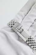 Load image into gallery viewer, Rolex GMT-Master II 126710BLRO - detailed view 7

