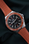 Bild in Galerie-Betrachter laden, Omega Seamaster Planet Ocean 600M 217.32.42.21.01.003 - Thumbnail
