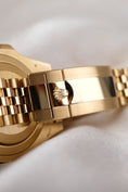 Bild in Galerie-Betrachter laden, Rolex GMT Master II 126718GRNR - Detailansicht 9

