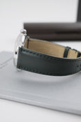 Bild in Galerie-Betrachter laden, Laurent Ferrier Classic Micro-Rotor 40mm LCF004.AC.RG1.2 - Detailansicht 5
