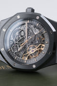 Load image into gallery viewer, Audemars Piguet Royal Oak Double Balance Wheel Openworked 15416CE.OO.1225CE.01 - Detailansicht 4
