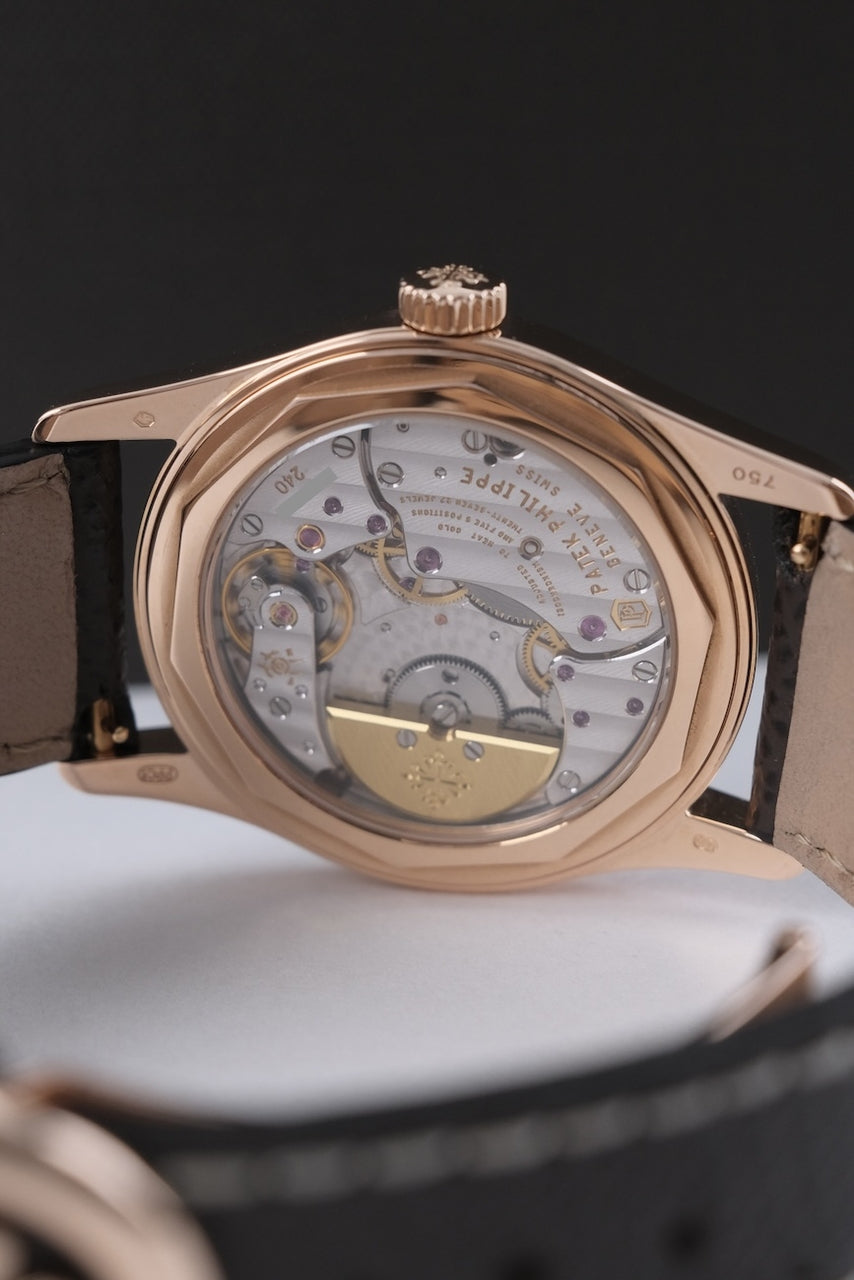 Patek Philippe Calatrava 6000R-001 - Detailansicht 9