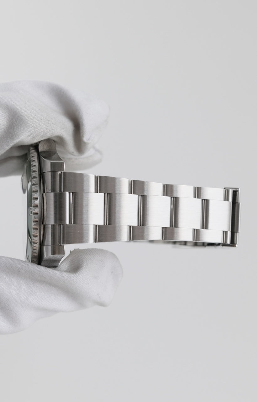 Rolex Submariner Date 126610LV - Detailansicht 9