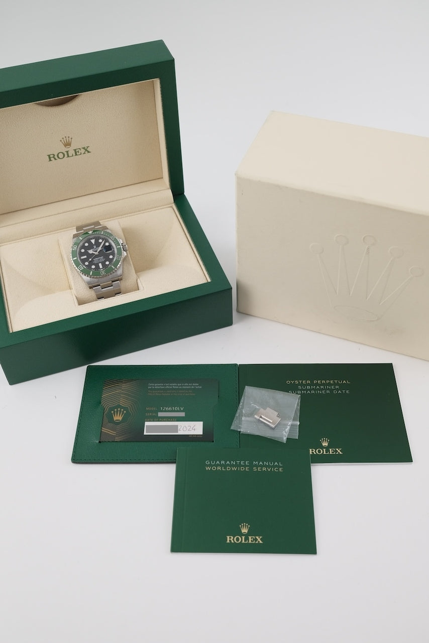 Rolex Submariner Date 126610LV - Papiere und oder Lieferumfang
