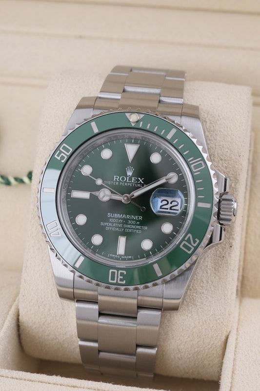 Rolex Submariner Date 116610LV - Detailansicht 1