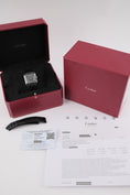 Load image into gallery viewer, Cartier Santos Dumont Black Lacquer WSSA0046 - Papiere und oder Lieferumfang

