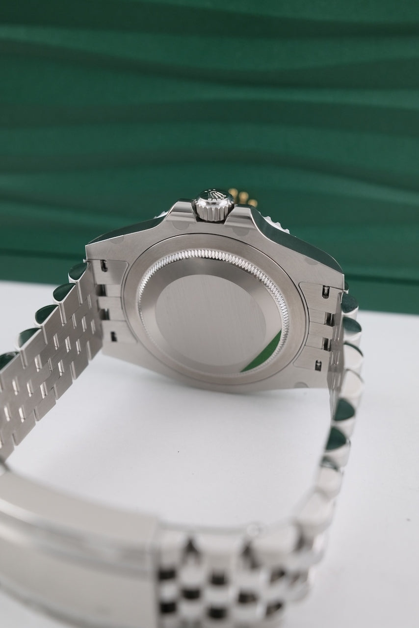 Rolex GMT-Master II Batgirl 126710BLNR - Detailansicht 9