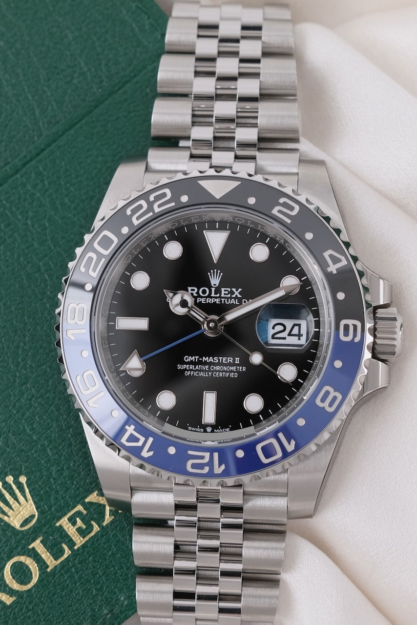 Rolex GMT-Master II Batgirl 126710BLNR - Detailansicht 4