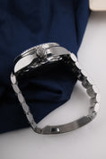 Load image into gallery viewer, Omega Seamaster Planet Ocean Ultra Deep 6000m 215.30.46.21.04.001 - Detailed view 6
