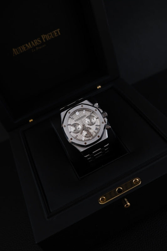 Audemars Piguet Royal Oak Chronograph 26240ST-OO-1320ST-03 - Detail view 1