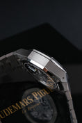 Bild in Galerie-Betrachter laden, Audemars Piguet Royal Oak Chronograph 26240ST-OO-1320ST-03 - Detail view 9
