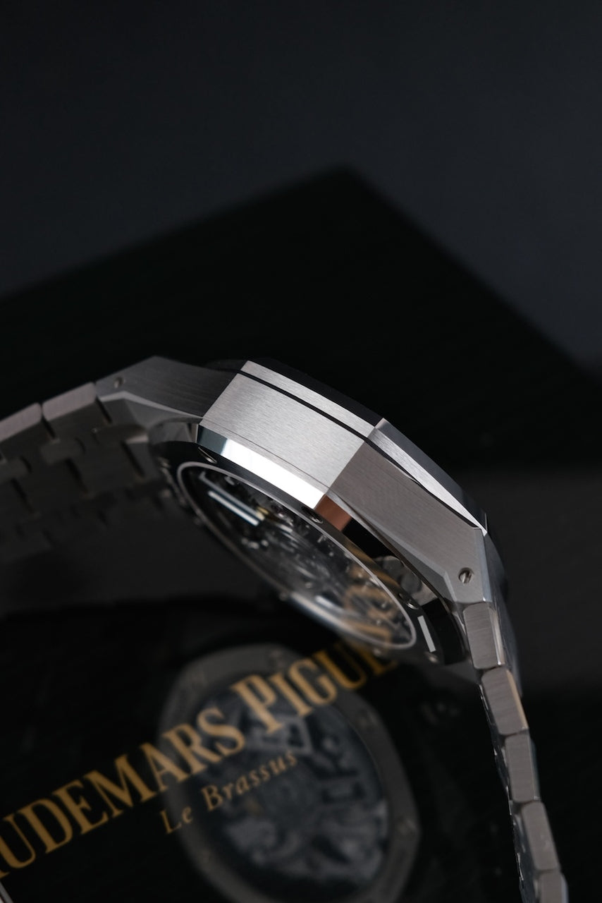 Audemars Piguet Royal Oak Chronograph 26240ST-OO-1320ST-03 - Detail view 9
