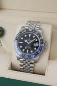 Załaduj obraz do przeglądarki galerii, Rolex GMT-Master II 126710BLNR - widok szczegółowy 1
