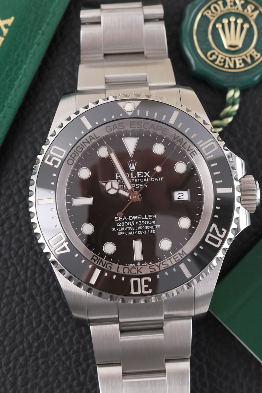 Rolex Sea-Dweller Deepsea  126660 - Detailansicht 3