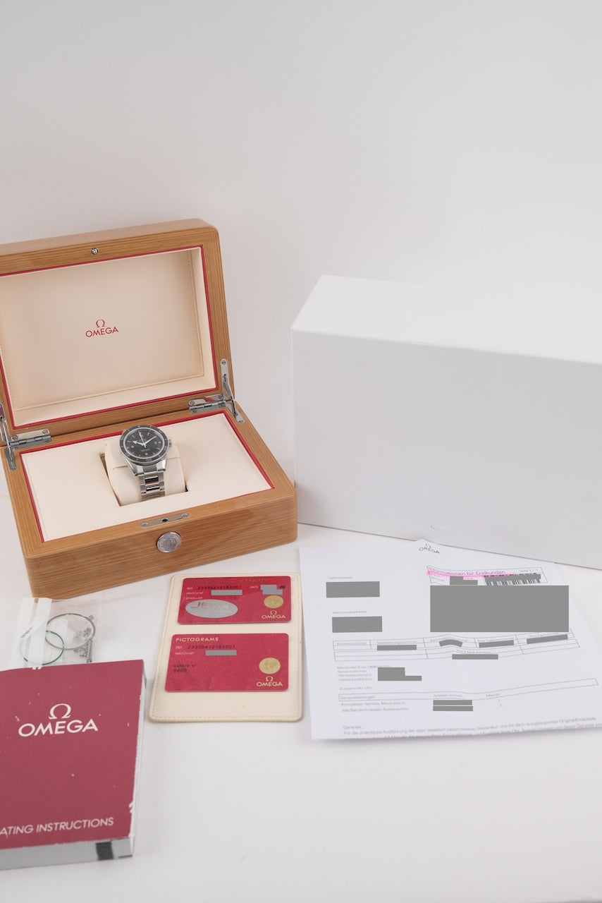 Omega Seamaster 300 23330412101001 - documenti e/o volume di consegna