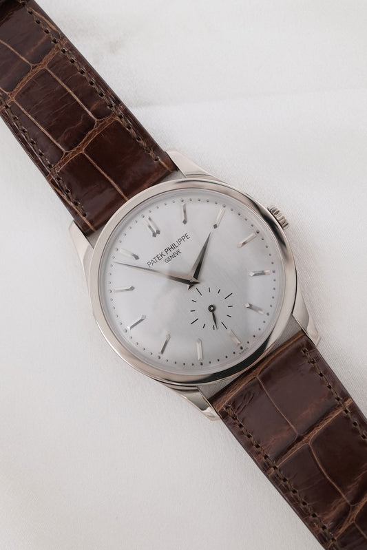 Patek Philippe Calatrava 5196G-001 - Thumbnail