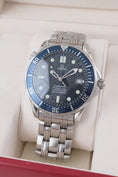 Load image into gallery viewer, Omega Seamaster Diver 300 M 25318000 - Detailed view 2
