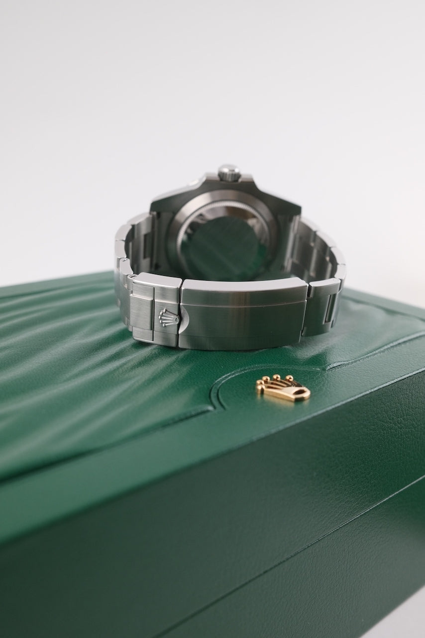 Rolex Submariner No Date 114060 - Detail view 8