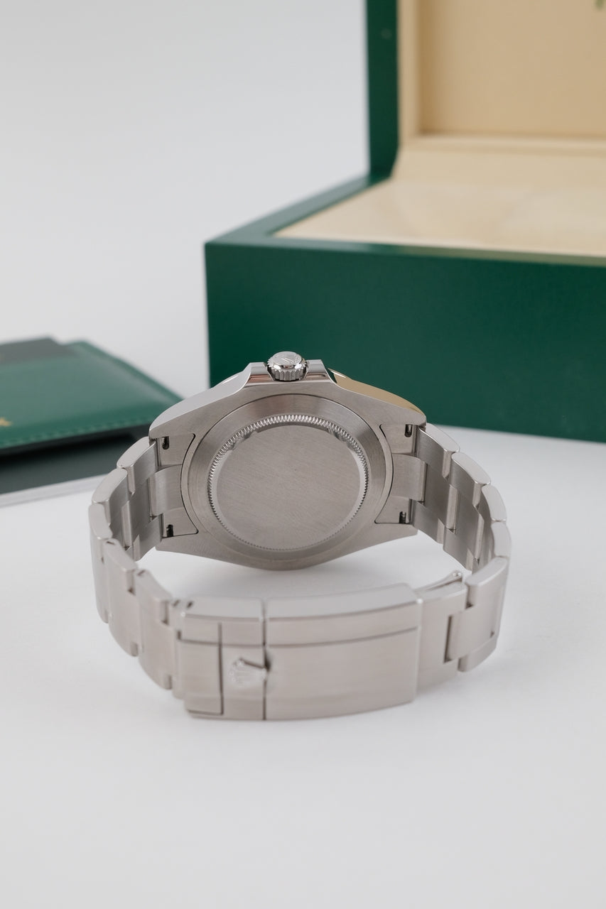 Rolex Explorer II 226570 - Detail view 6