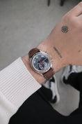 Load image into gallery viewer, Patek Philippe Annual Calendar Chronograph 5960/01G-001 - Detailansicht 10
