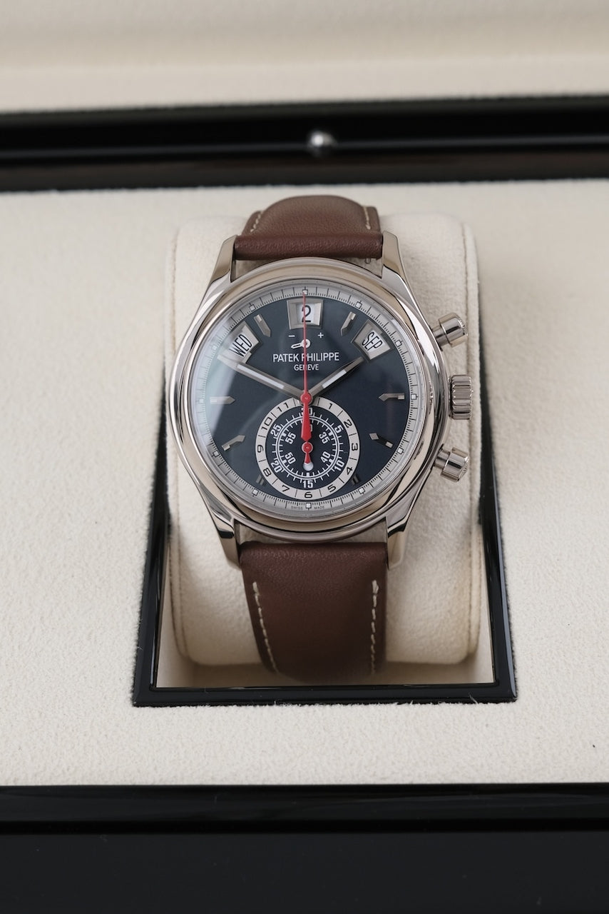 Patek Philippe Annual Calendar Chronograph 5960/01G-001 - Detailansicht 2