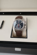 Load image into gallery viewer, Patek Philippe Annual Calendar Chronograph 5960/01G-001 - Detailansicht 1
