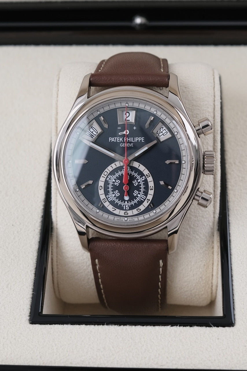 Patek Philippe Annual Calendar Chronograph 5960/01G-001 - Detailansicht 3
